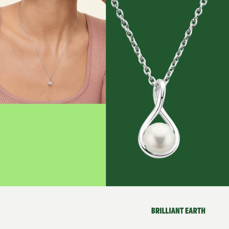 Premium Akoya Cultured Pearl Twist Pendant